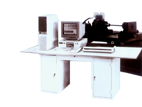 PNW-3600 microcomputer controlled electro-hydraulic servo torsion fatigue testing machine